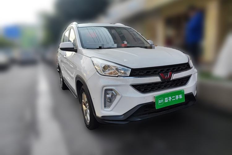 Used Wuling Hongguang S3 2018 1.5L Manual Luxury Model China V Standard Front Right 45 Deg
