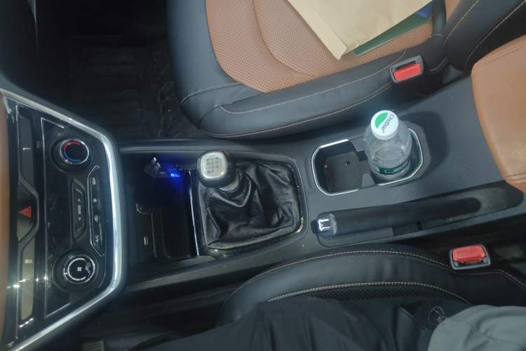 Used Wuling Hongguang S3 2018 1.5L Manual Luxury Model China V Standard Gear Lever