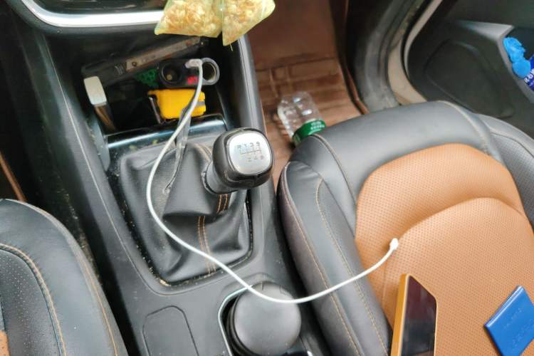 Used Wuling Hongguang S3 2018 1.5L Manual Luxury Model China V Standard Gear Lever