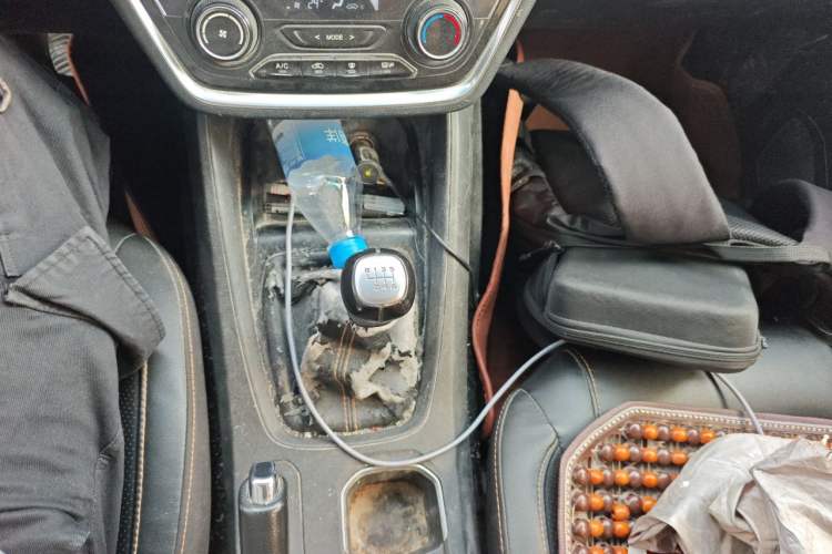 Used Wuling Hongguang S3 2018 1.5L Manual Luxury Model China V Standard Gear Lever