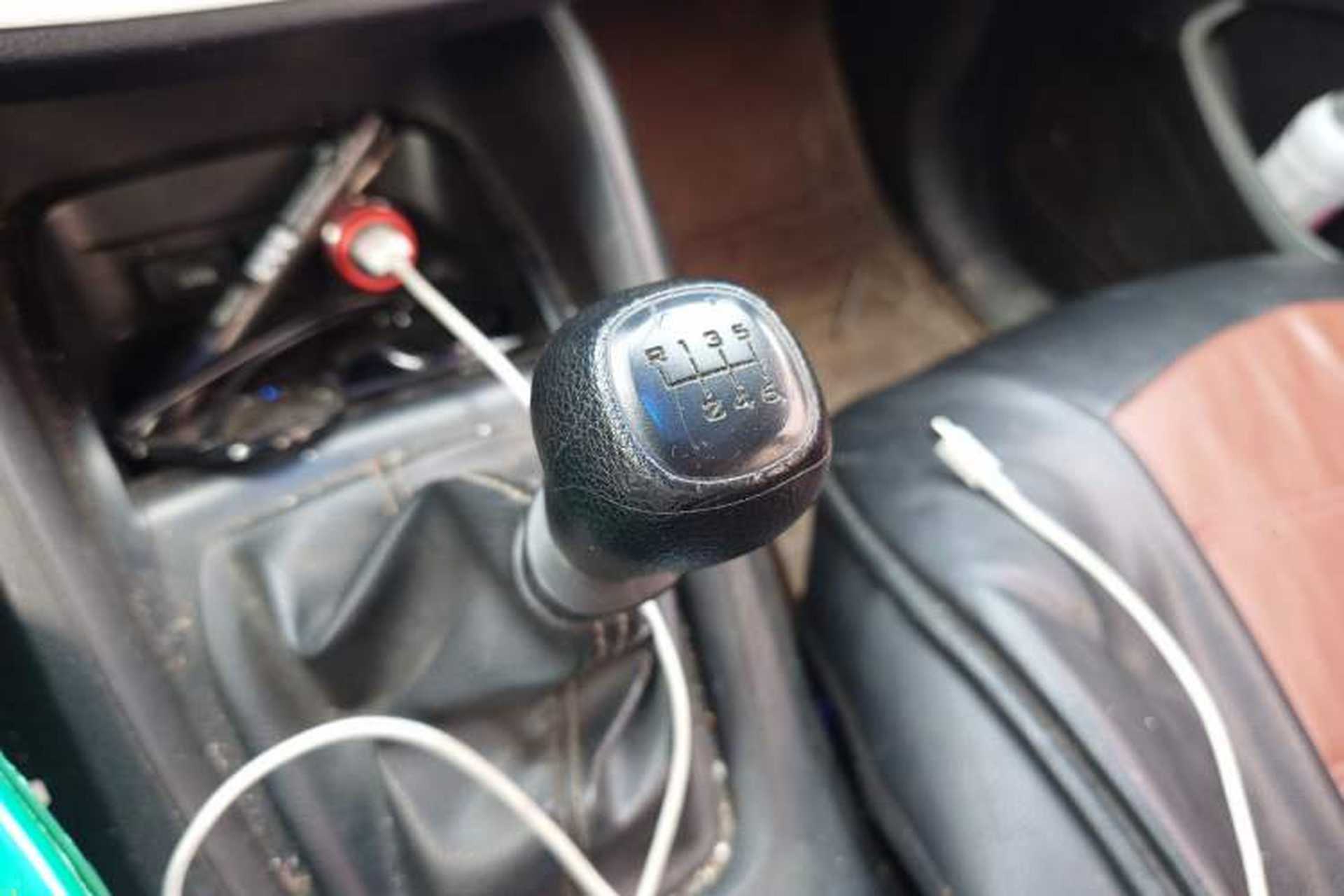 Used Wuling Hongguang S3 2018 1.5L Manual Standard Version China V Standard Gear Lever