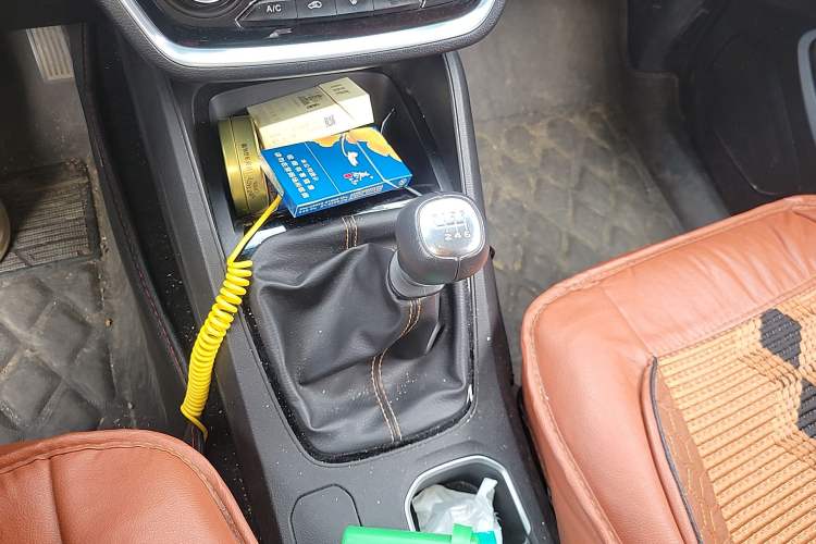 Used Wuling Hongguang S3 2018 1.5L Manual Luxury Model China V Standard Gear Lever
