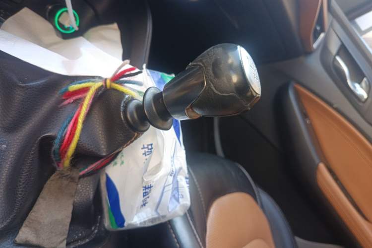 Used Wuling Hongguang S3 2018 1.5L Manual Luxury Model China V Standard Gear Lever