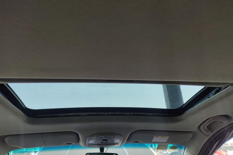 Used Wuling Hongguang S3 2018 1.5L Manual Luxury Model China V Standard Headliner