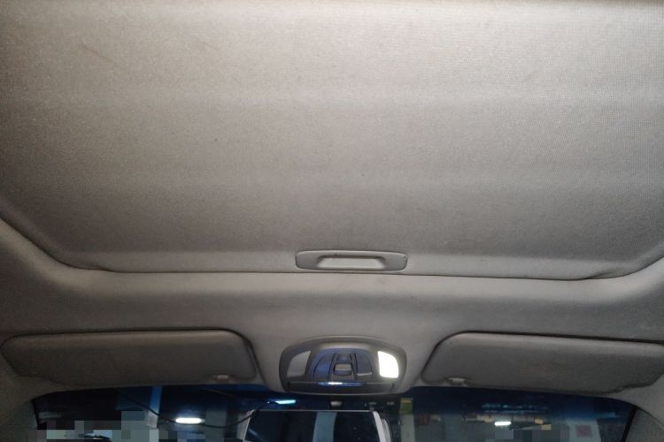 Used Wuling Hongguang S3 2018 1.5T Manual Luxury Model China V Standard Headliner