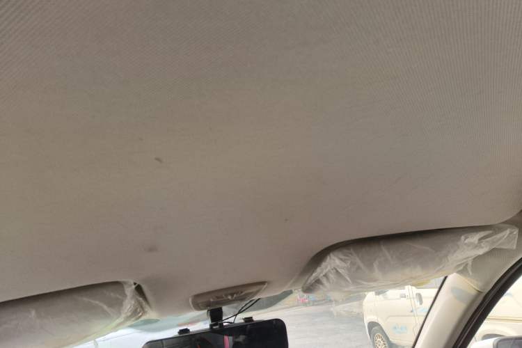 Used Wuling Hongguang S3 2018 1.5L Manual Standard Version China V Standard Headliner