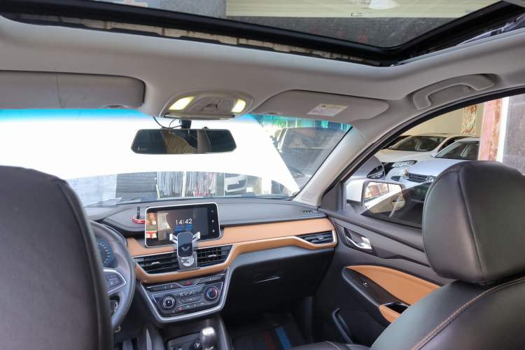Used Wuling Hongguang S3 2018 1.5L Manual Luxury Model China V Standard Headliner