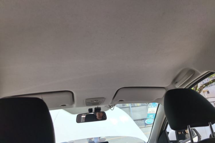 Used Wuling Hongguang S3 2018 1.5L Manual Standard Version China V Standard Headliner