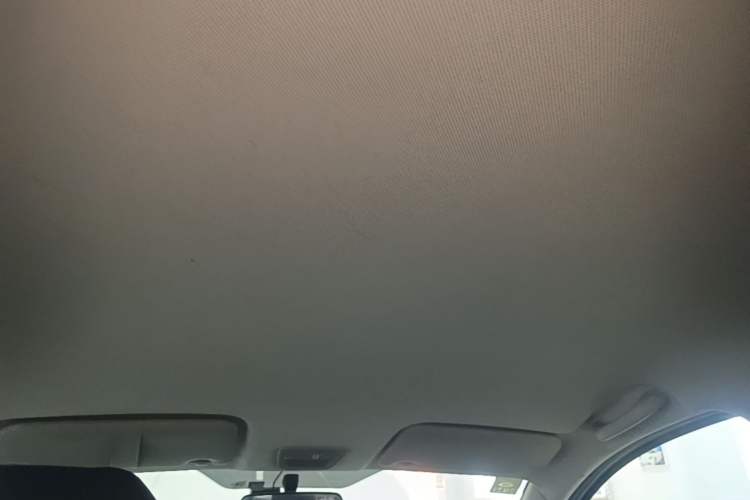 Used Wuling Hongguang S3 2018 1.5L Manual Standard Version China V Standard Headliner