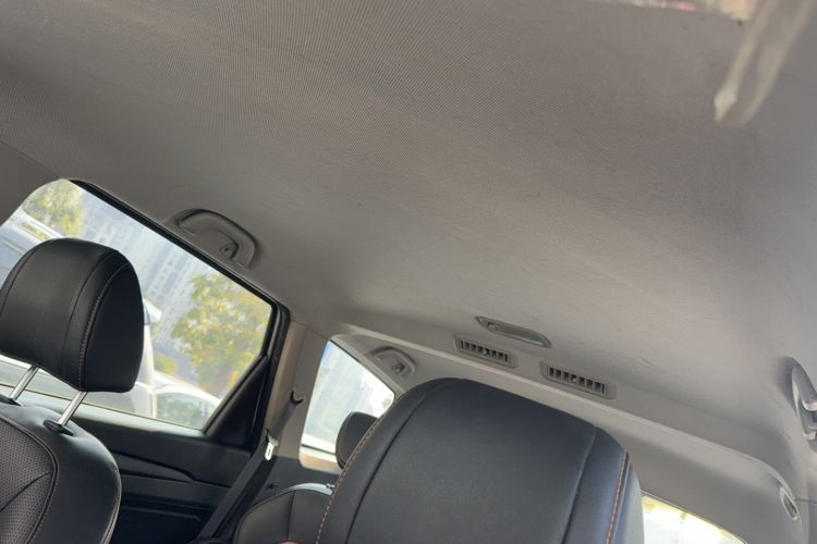 Used Wuling Hongguang S3 2018 1.5L Manual Comfort Model China V Standard Headliner