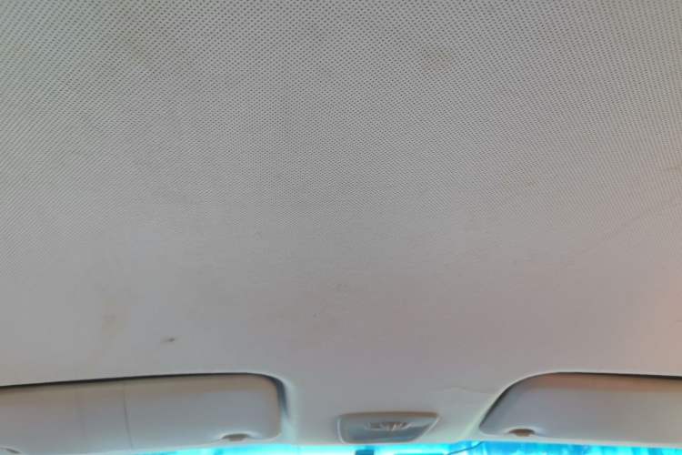 Used Wuling Hongguang S3 2018 1.5L Manual Comfort Model China V Standard Headliner