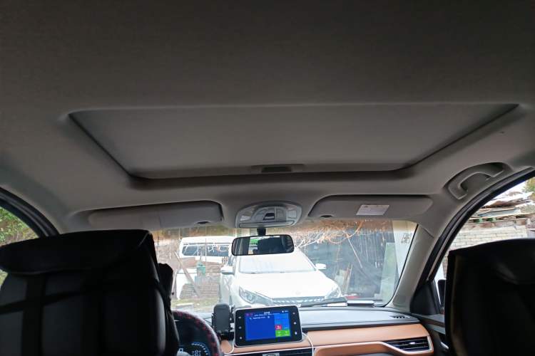 Used Wuling Hongguang S3 2018 1.5L Manual Luxury Model China V Standard Headliner