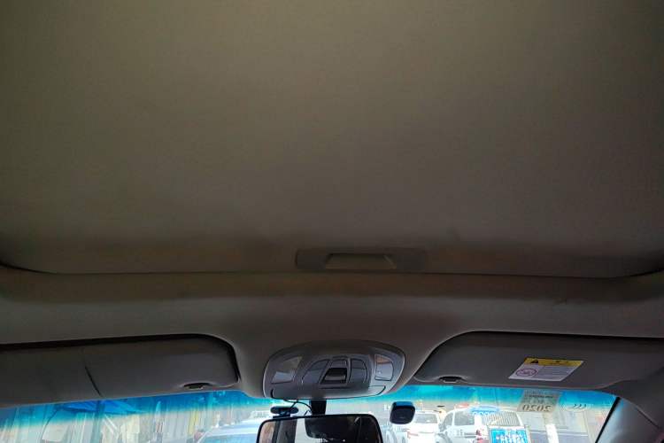 Used Wuling Hongguang S3 2018 1.5L Manual Luxury Model China V Standard Headliner