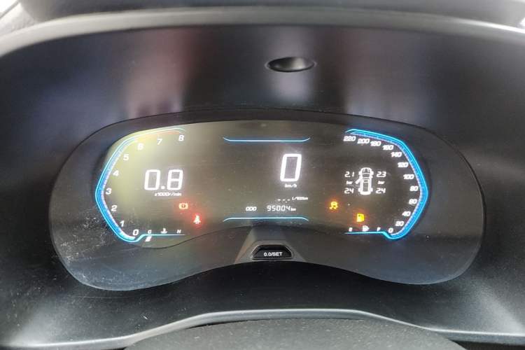 Used Wuling Hongguang S3 2018 1.5T Manual Luxury Model China V Standard Instrument Cluster