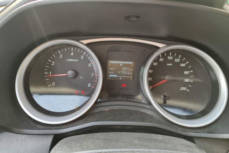 Used Wuling Hongguang S3 2018 1.5L Manual Standard Version China V Standard Instrument Cluster