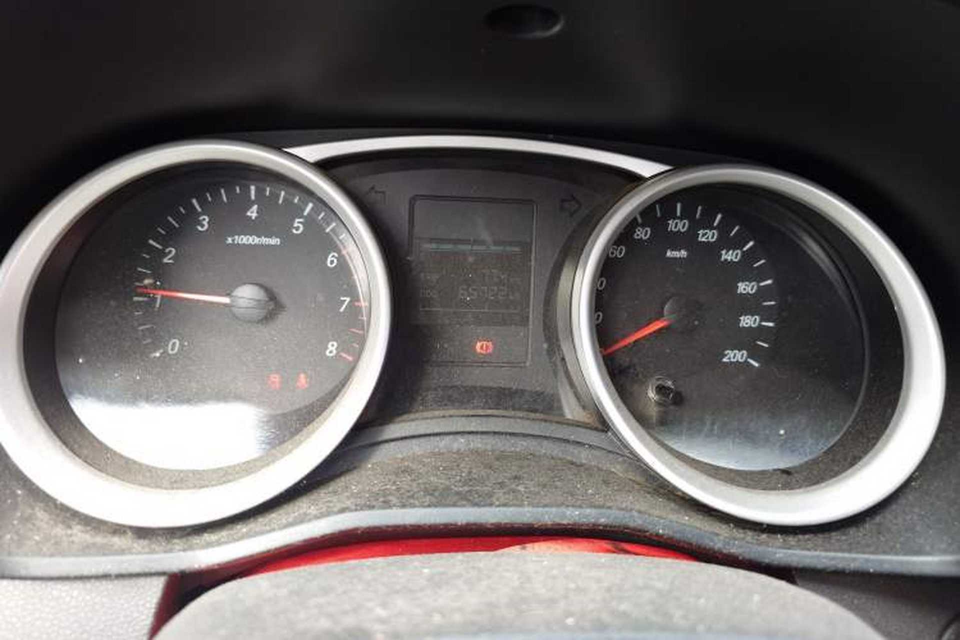 Used Wuling Hongguang S3 2018 1.5L Manual Standard Version China V Standard Instrument Cluster