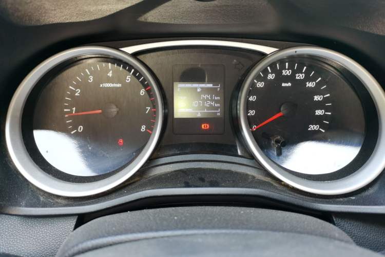 Used Wuling Hongguang S3 2018 1.5L Manual Standard Version China V Standard Instrument Cluster