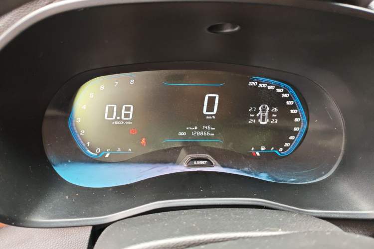Used Wuling Hongguang S3 2018 1.5T Manual Luxury Model China V Standard Instrument Cluster