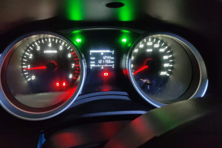Used Wuling Hongguang S3 2018 1.5L Manual Standard Version China V Standard Instrument Cluster