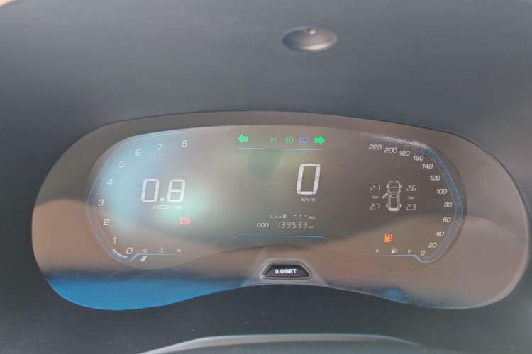 Used Wuling Hongguang S3 2018 1.5T Manual Luxury Model China V Standard Instrument Cluster