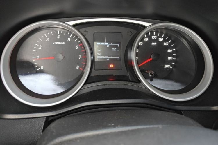 Used Wuling Hongguang S3 2018 1.5L Manual Standard Version China V Standard Interior 1