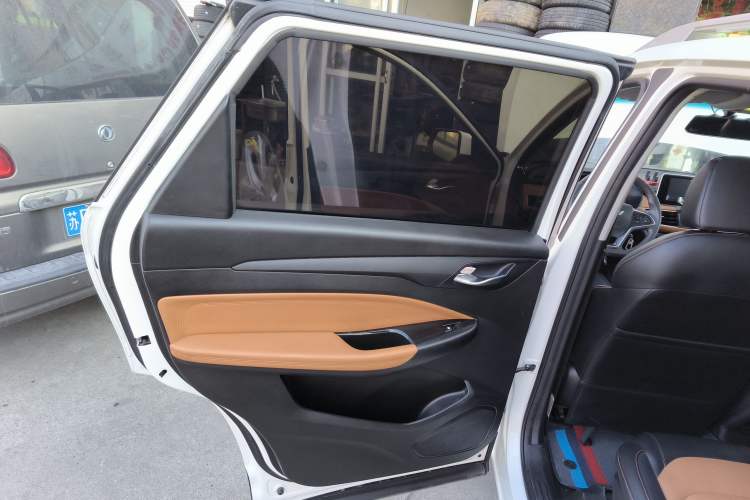 Used Wuling Hongguang S3 2018 1.5L Manual Luxury Model China V Standard Interior 8