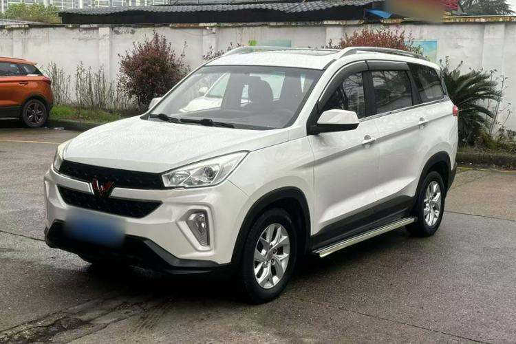 Used Wuling Hongguang S3 2018 1.5L Manual Luxury Model China V Standard Guazi used car, China used car export, Used car for sale, Used  cars, Cheapest cars for sale