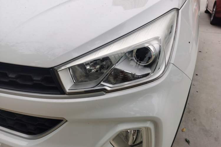 Used Wuling Hongguang S3 2018 1.5T Manual Comfort Model China V Standard Left Front Headlight