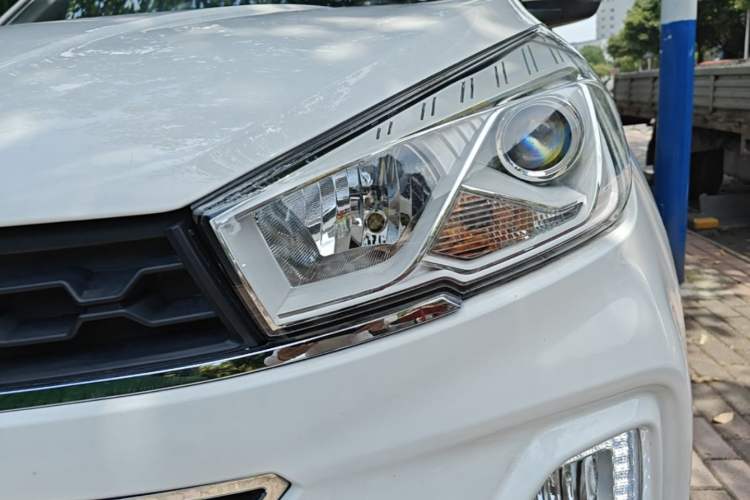 Used Wuling Hongguang S3 2018 1.5L Manual Luxury Model China V Standard Left Front Headlight