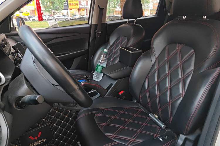 Used Wuling Hongguang S3 2018 1.5L Manual Standard Version China V Standard Left Front Seat