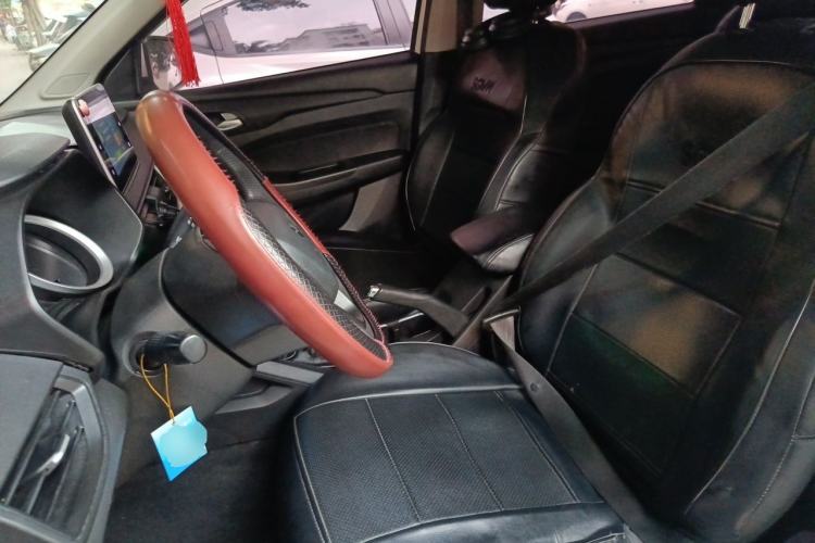 Used Wuling Hongguang S3 2018 1.5L Manual Standard Version China V Standard Left Front Seat