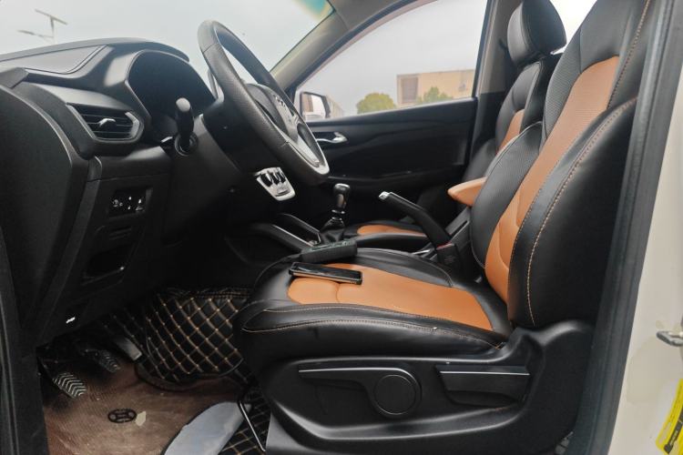 Used Wuling Hongguang S3 2018 1.5L Manual Comfort Model China V Standard Left Front Seat