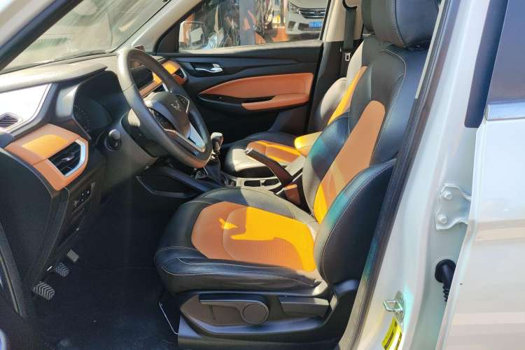 Used Wuling Hongguang S3 2018 1.5L Manual Luxury Model China V Standard Left Front Seat