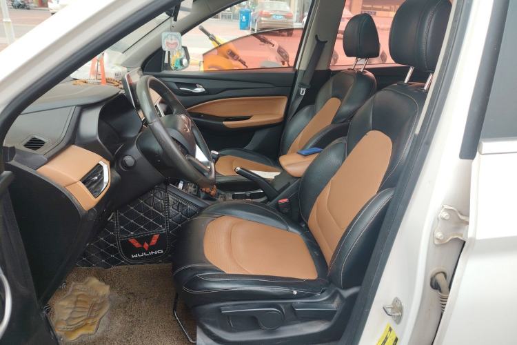 Used Wuling Hongguang S3 2018 1.5L Manual Luxury Model China V Standard Left Front Seat