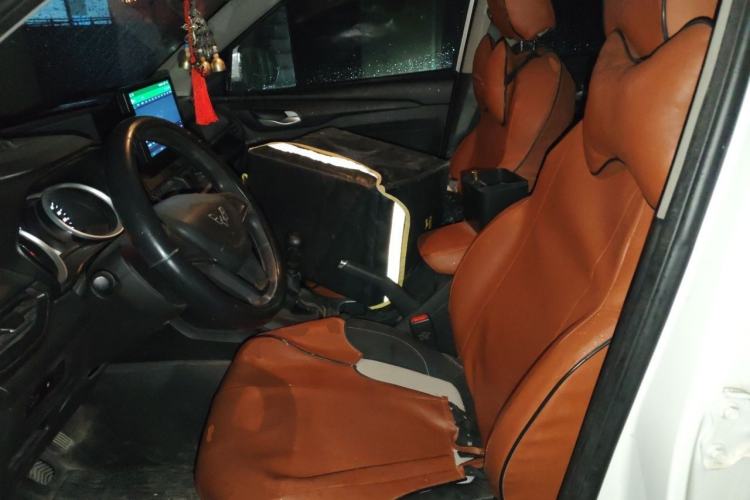 Used Wuling Hongguang S3 2018 1.5L Manual Standard Version China V Standard Left Front Seat