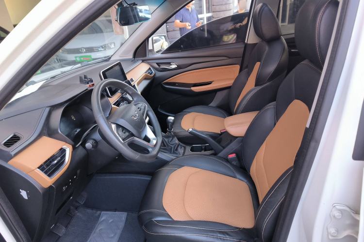 Used Wuling Hongguang S3 2018 1.5L Manual Luxury Model China V Standard Left Front Seat