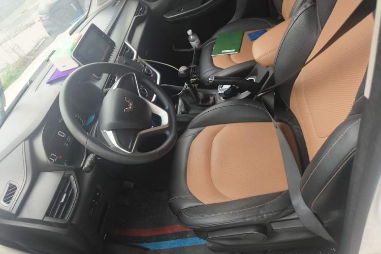 Used Wuling Hongguang S3 2018 1.5L Manual Comfort Model China V Standard Left Front Seat