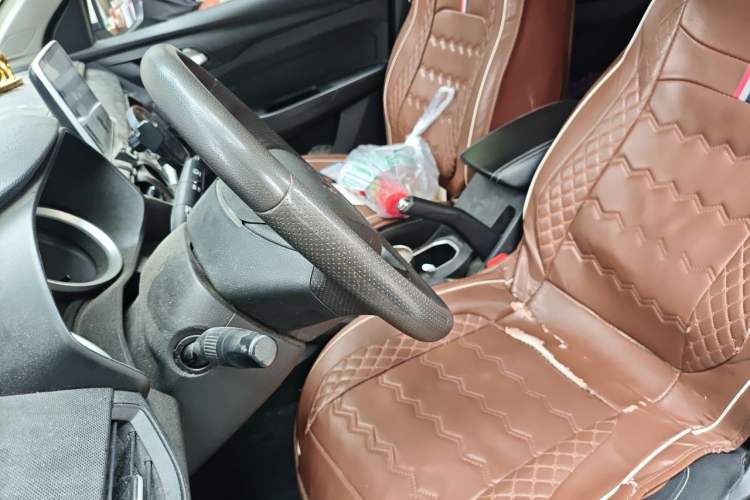 Used Wuling Hongguang S3 2018 1.5L Manual Standard Version China V Standard Left Front Seat