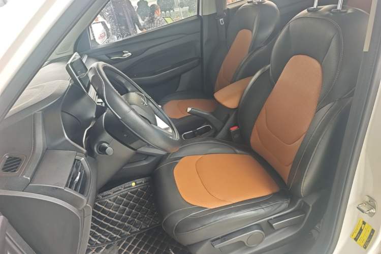 Used Wuling Hongguang S3 2018 1.5L Manual Comfort Model China V Standard Left Front Seat