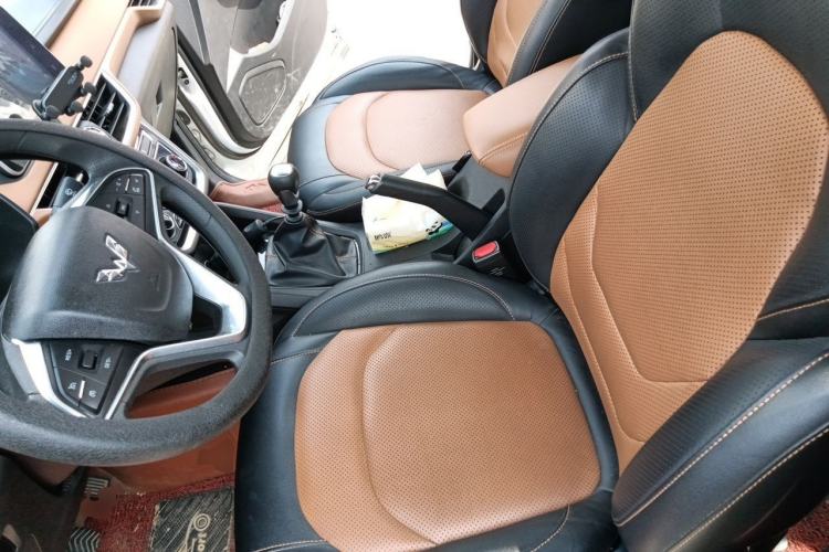 Used Wuling Hongguang S3 2018 1.5L Manual Luxury Model China V Standard Left Front Seat