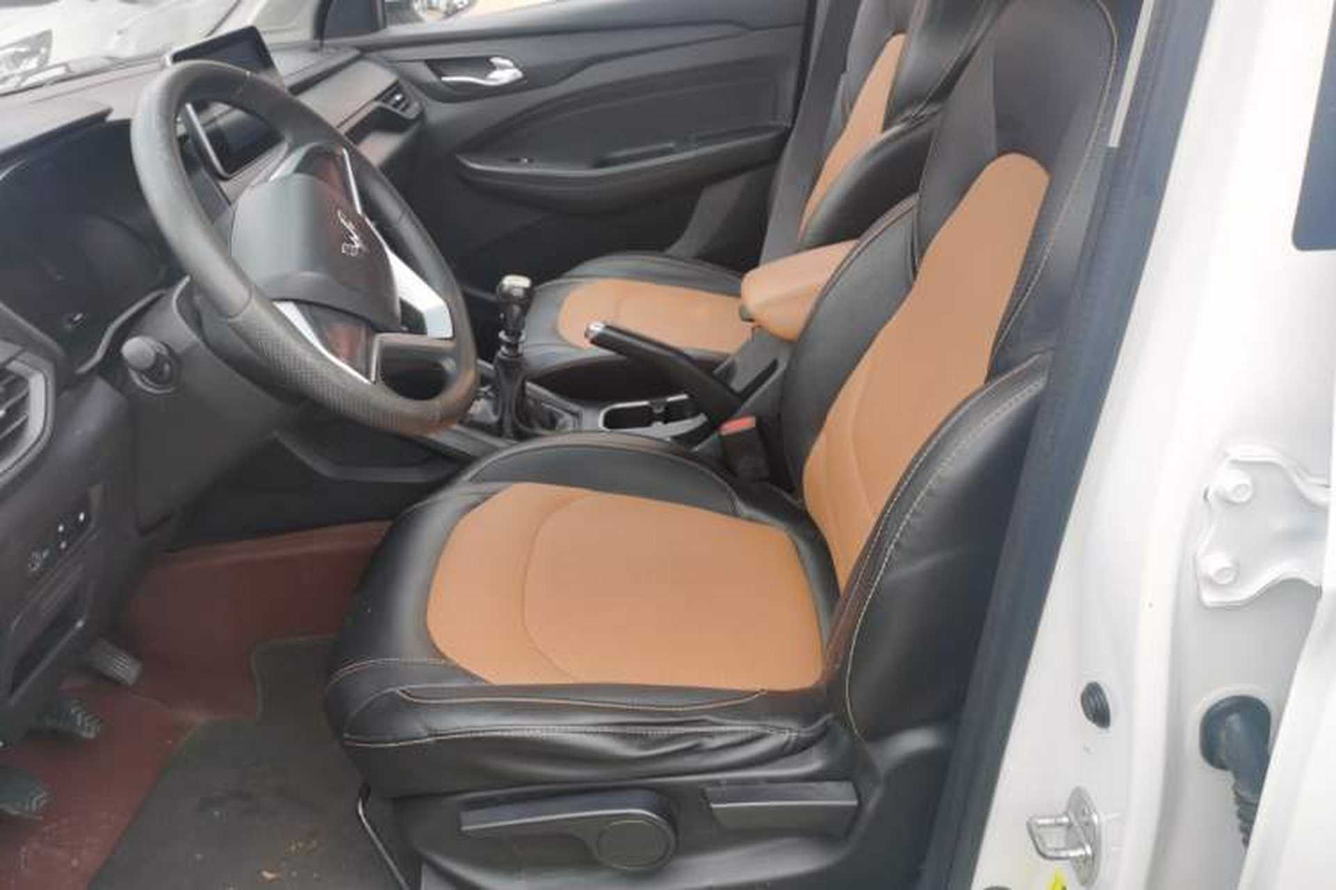 Used Wuling Hongguang S3 2018 1.5L Manual Comfort Model China V Standard Left Front Seat