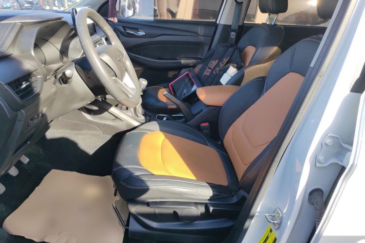 Used Wuling Hongguang S3 2018 1.5L Manual Comfort Model China V Standard Left Front Seat