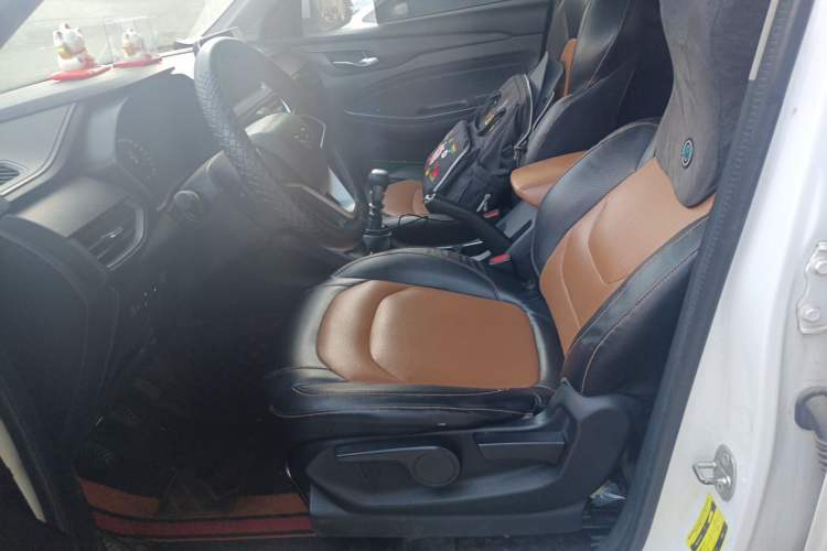 Used Wuling Hongguang S3 2018 1.5L Manual Comfort Model China V Standard Left Front Seat