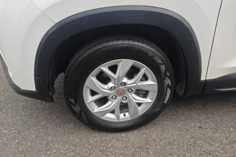 Used Wuling Hongguang S3 2018 1.5L Manual Comfort Model China V Standard Left Front Wheel Hub