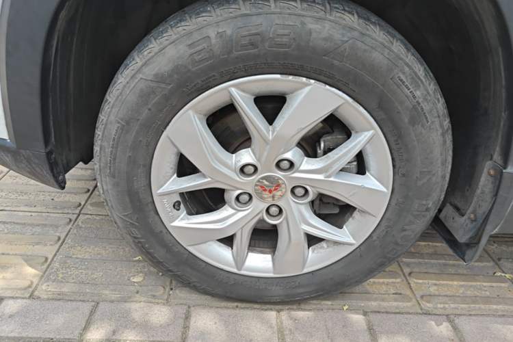 Used Wuling Hongguang S3 2018 1.5L Manual Luxury Model China V Standard Left Front Wheel Hub