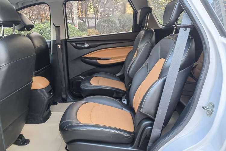 Used Wuling Hongguang S3 2018 1.5L Manual Luxury Model China V Standard Left Rear Seat