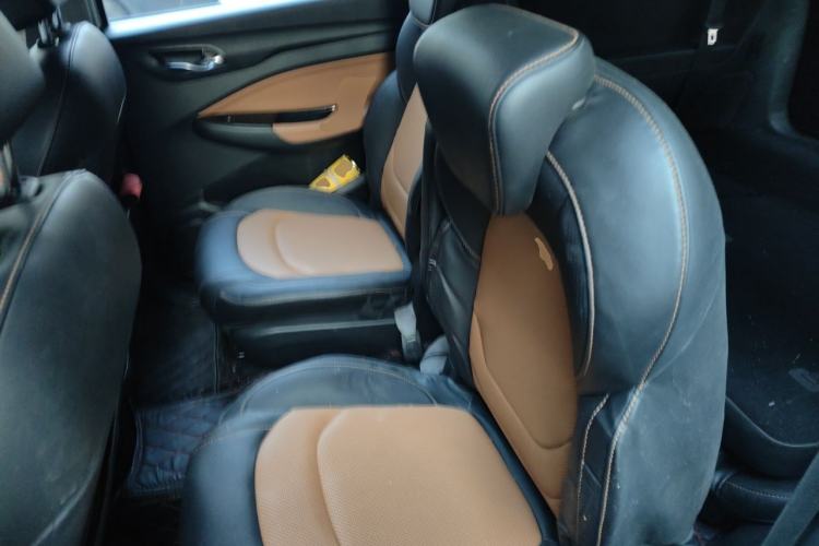 Used Wuling Hongguang S3 2018 1.5L Manual Luxury Model China V Standard Left Rear Seat