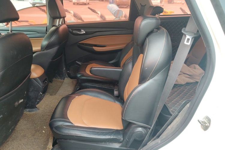 Used Wuling Hongguang S3 2018 1.5L Manual Luxury Model China V Standard Left Rear Seat