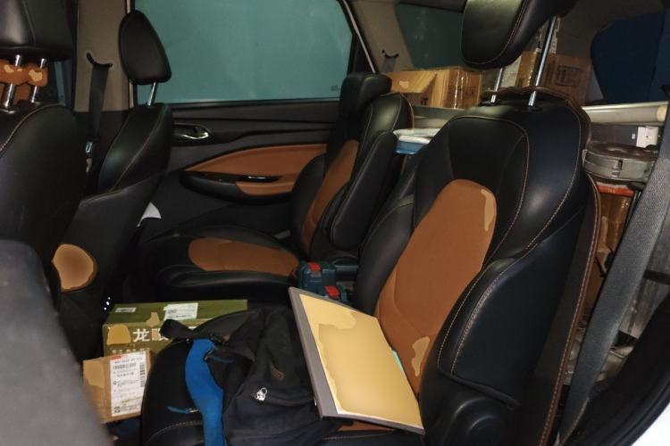 Used Wuling Hongguang S3 2018 1.5T Manual Luxury Model China V Standard Left Rear Seat
