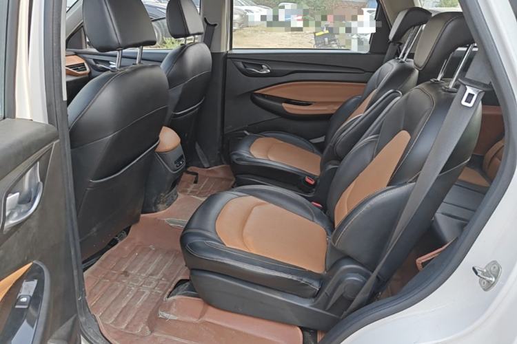 Used Wuling Hongguang S3 2018 1.5L Manual Luxury Model China V Standard Left Rear Seat